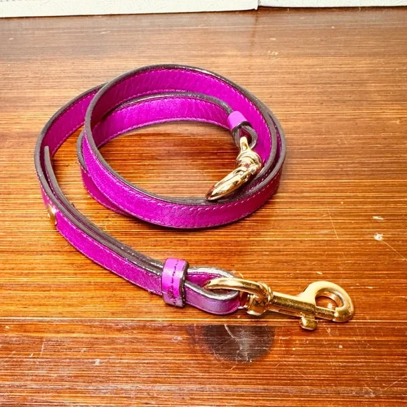 Salvatore Ferragamo Fuchsia Pink Leather Shoulder Bag Excellent Condition - Picture 9 of 9